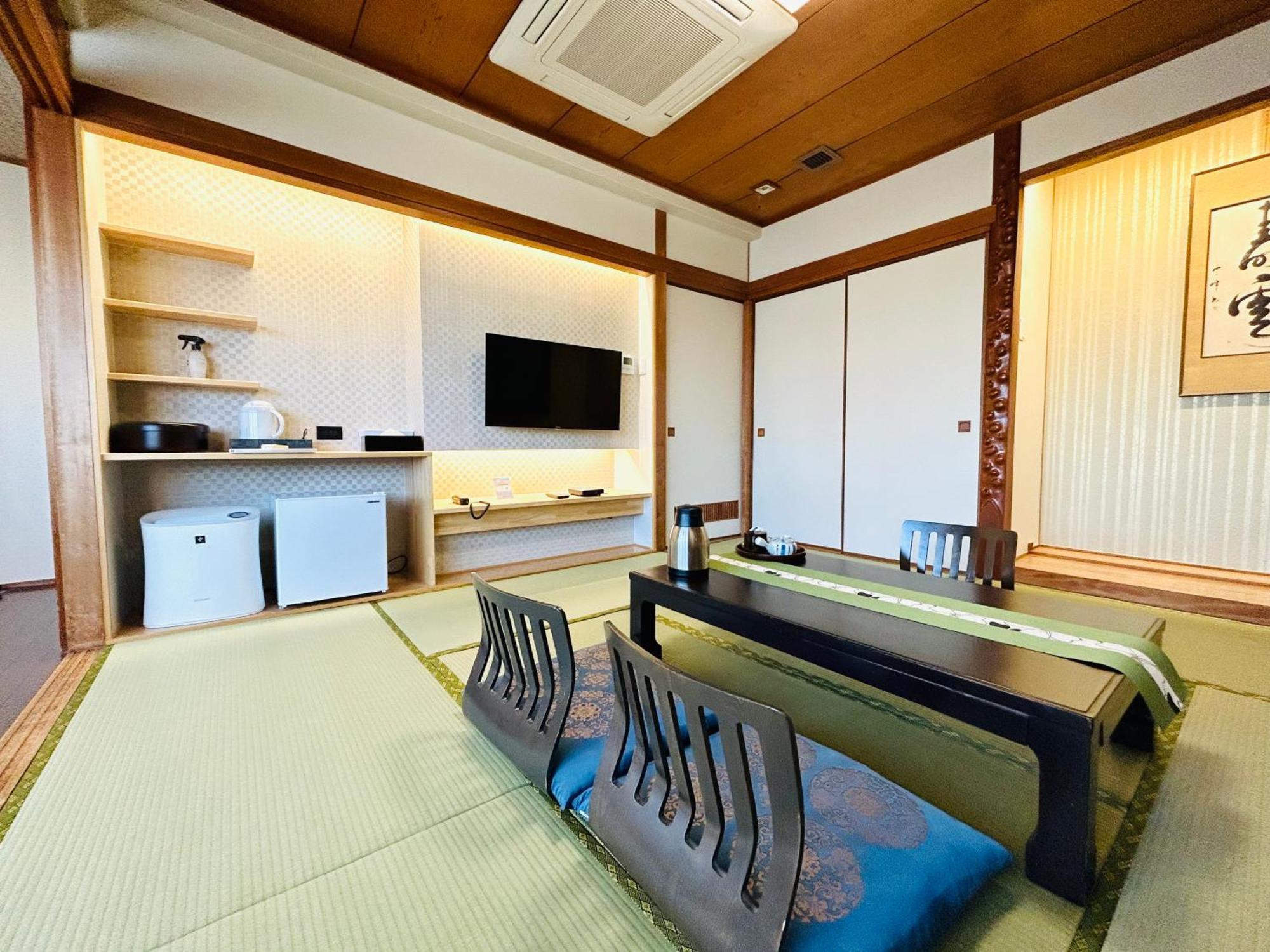 Hotel Takasago Kōchi Zimmer foto